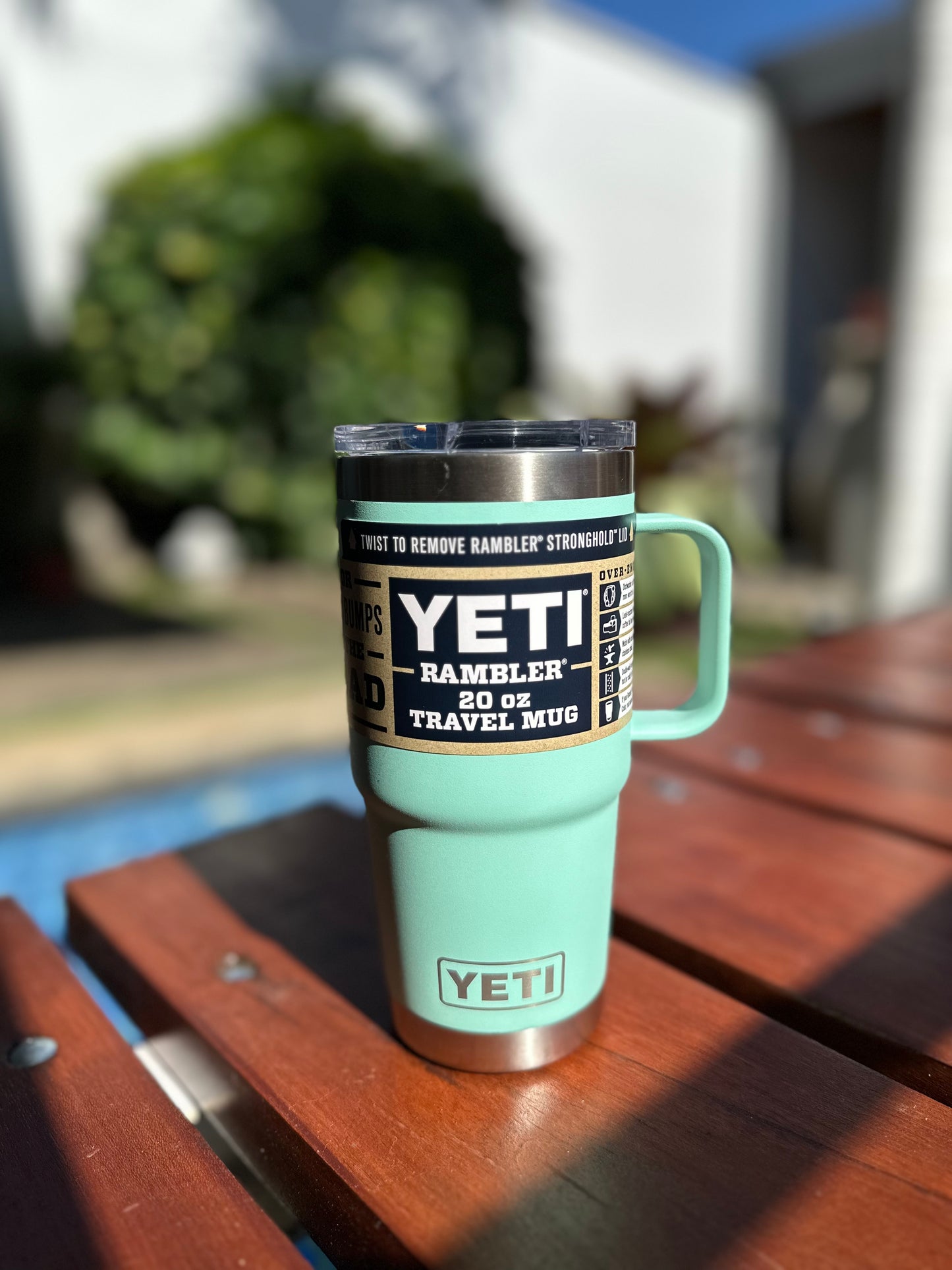 Vaso Yeti 20oz Travel Mug